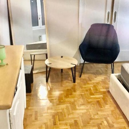 Economy Shared Apartment C In Central Athen Exterior foto